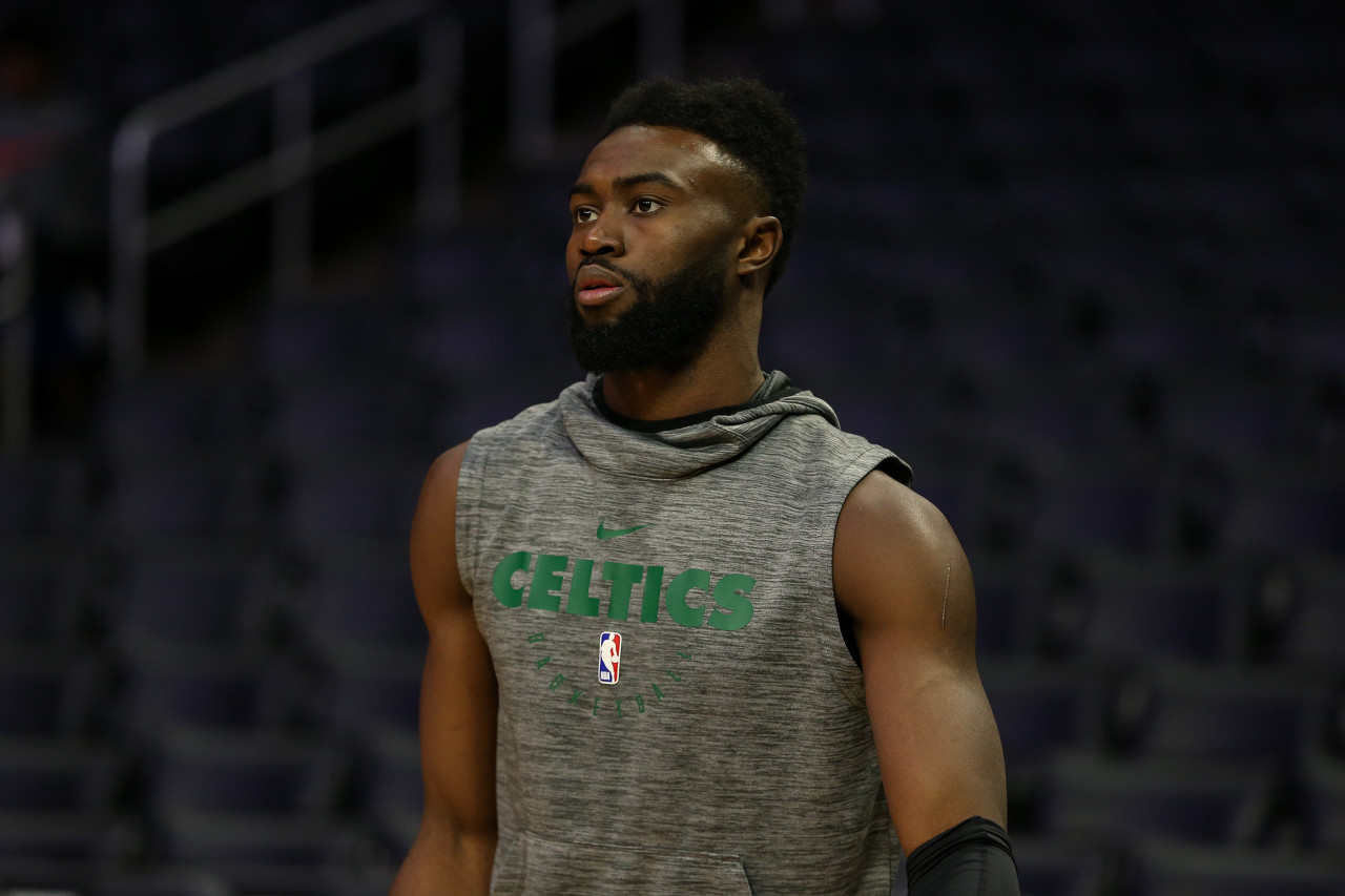 博斯：很惊讶曼城放走阿尔瓦雷斯；我与西蒙尼执教理念相反（博斯：意外曼城放走阿尔瓦雷斯；我与西蒙尼的执教理念背道而驰）