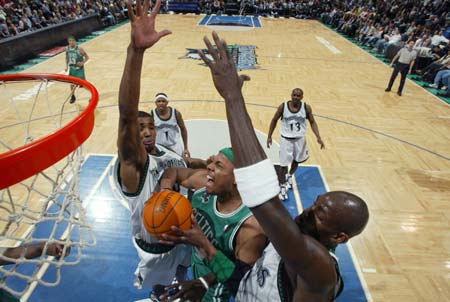 加图索：必须少给挪威空间；回到圣西罗让我想起许多快乐（加图索：面对挪威要尽量压缩其空间，重回圣西罗勾起诸多美好回忆）