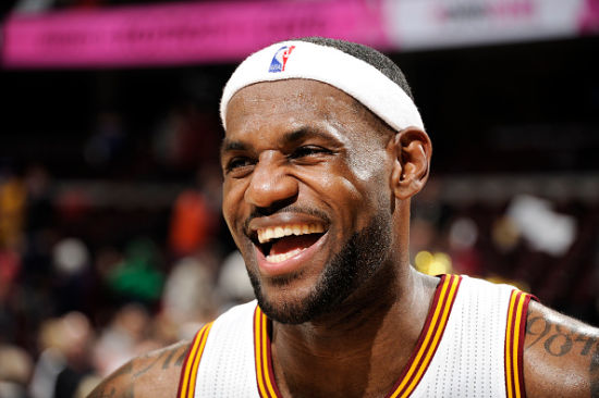 篮球勇士更新伤情报告，两名球员即将回归（勇士发布最新伤情报告，两名球员即将复出）