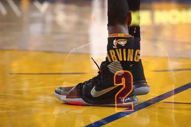 近15次西甲交手13胜2平，为巴萨对阿拉维斯最长不败纪录（巴萨对阿拉维斯西甲近15战13胜2平，创队史最长不败纪录）