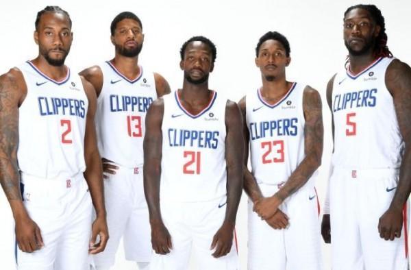 考察梯队小将，浙江队主帅卡内达现场观战浙江全运会比赛（浙江队主帅卡内达现身全运会赛场考察梯队新星）