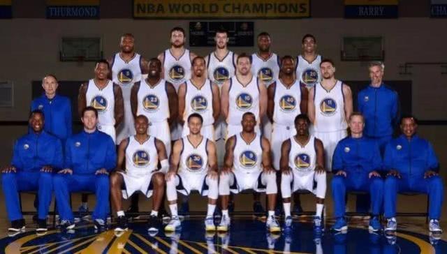 U18国少12月集训名单：魏祥鑫领衔，海外球员姜轶祥在列（U18国少12月集训阵容出炉：魏祥鑫领衔，留洋小将姜轶祥入选）