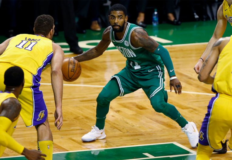 莱切2-1都灵，班达、拉萨纳-库利巴利建功（班达、拉萨纳-库利巴利破门，莱切2-1力克都灵）