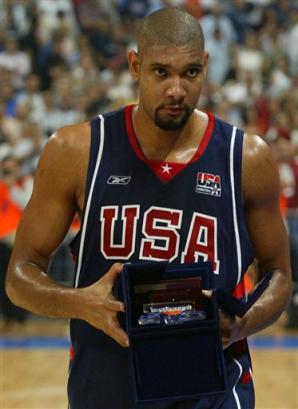 F1实时积分榜：诺里斯领先皮亚斯特里22分，领先维斯塔潘25分（F1最新积分榜：诺里斯以22分甩开皮亚斯特里，领先维斯塔潘25分）