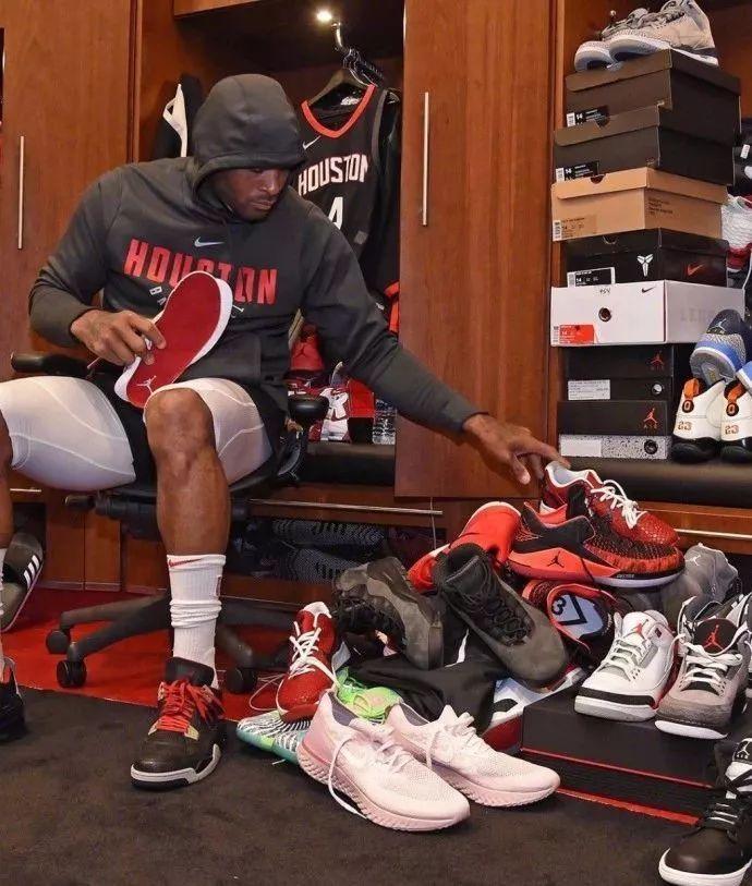 近5轮仅1胜！阿莫林赛后谈战平西汉姆联：沮丧！愤怒！（近5战仅1胜！阿莫林平西汉姆后：失望且愤怒）